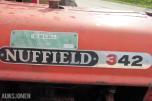 1967 Nuffield 342 traktor med laster